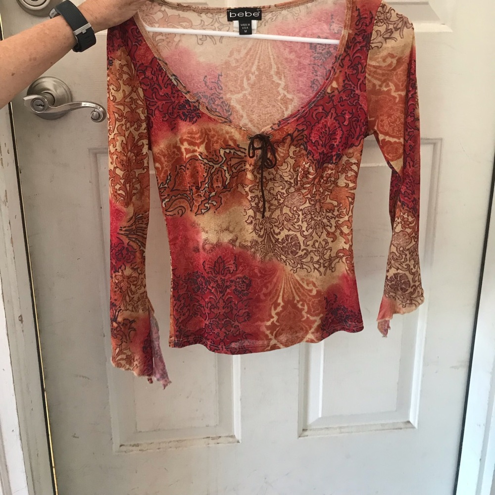Bebe top